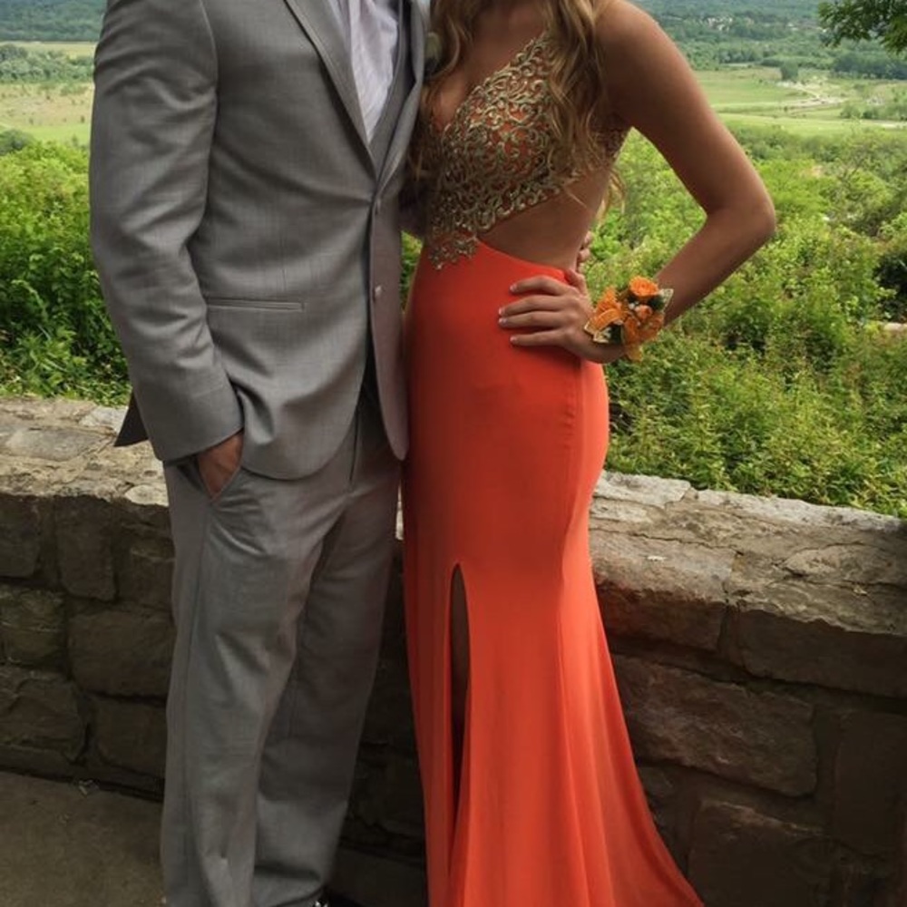 PROM DRESS