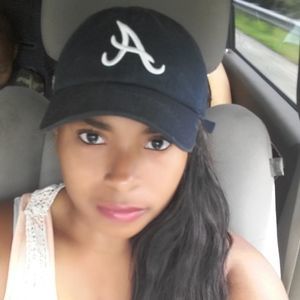 Meet your Posher, Brittney