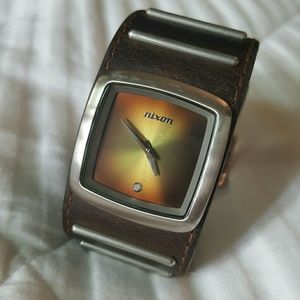 NIXON - The DUKE - Royalty Watch (Rare)