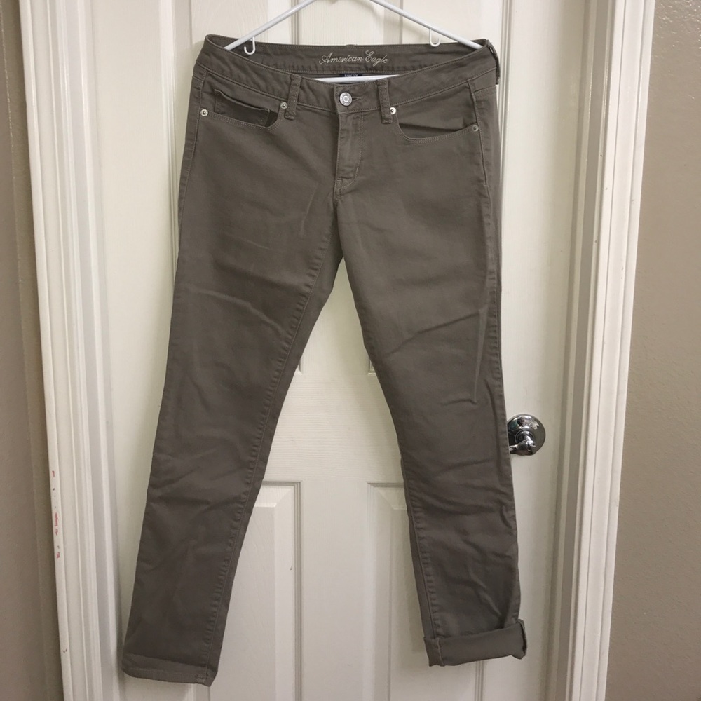 American Eagle brown stretch pants