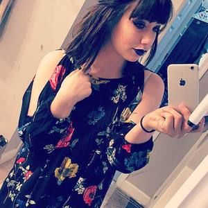 Meet your Posher, Gina