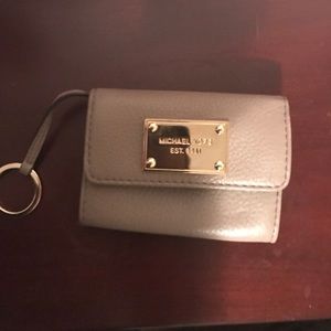 Michael kors mini coin purse