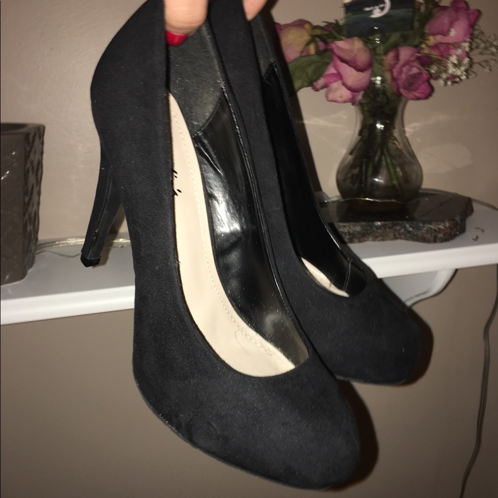 Candies Black Velvet Heels