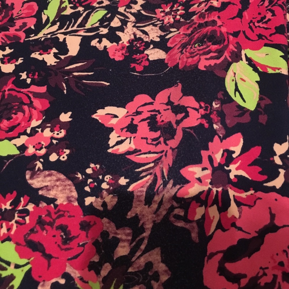 Flowered Gaiam workout pants