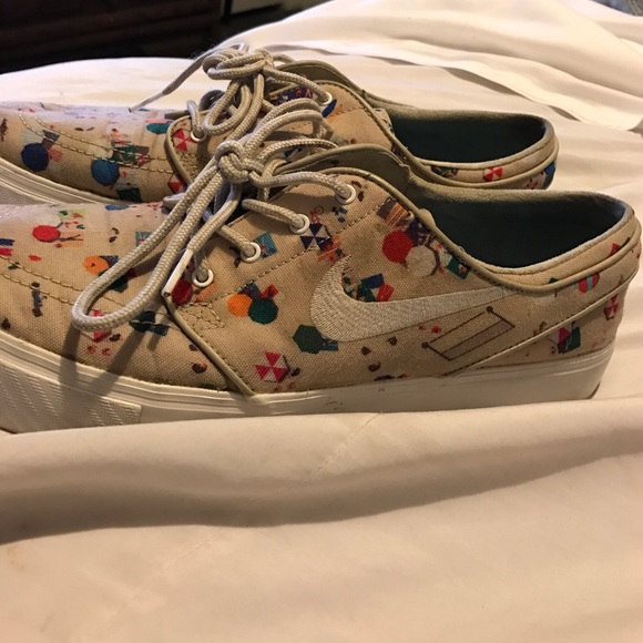 Nike Janowski - Picture 3 of 4