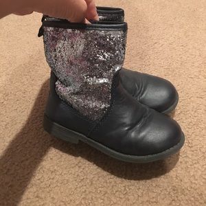 Toddler Size 9 boots