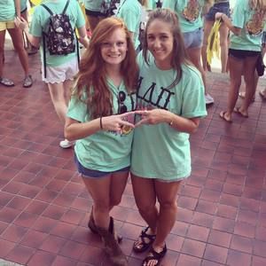 Meet your Posher, Monica