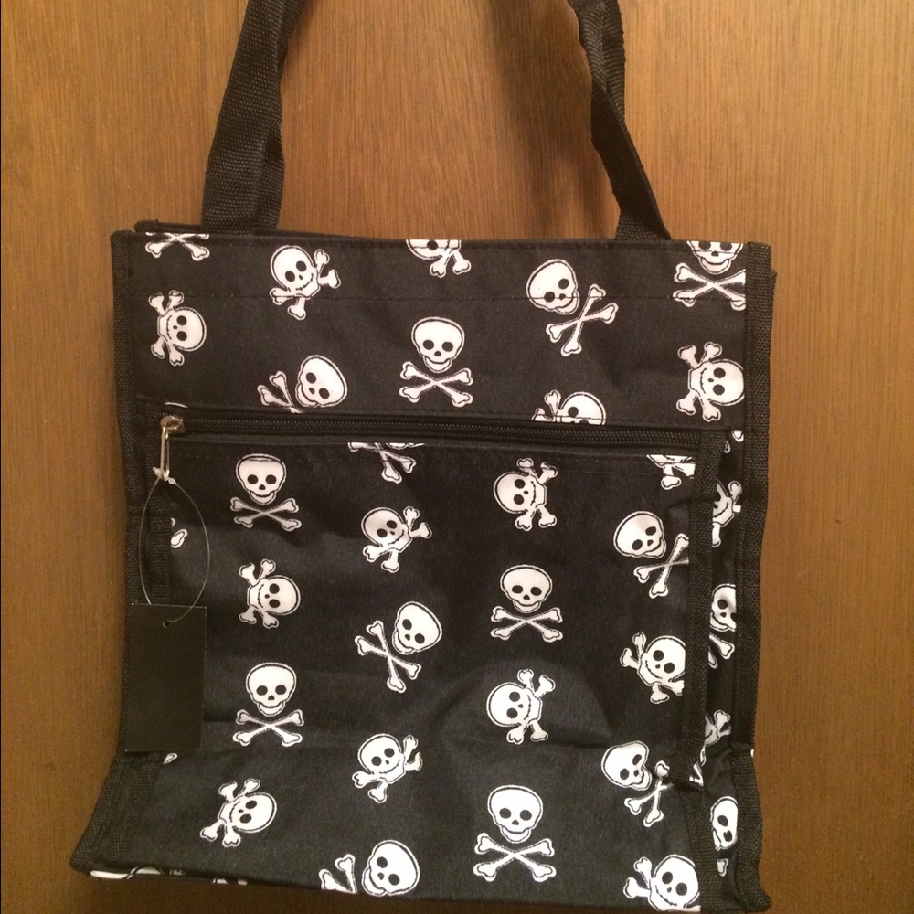 NWT-Skull bag