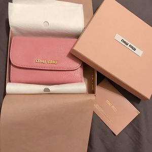 Like New Miu Miu Madras Wallet Pink