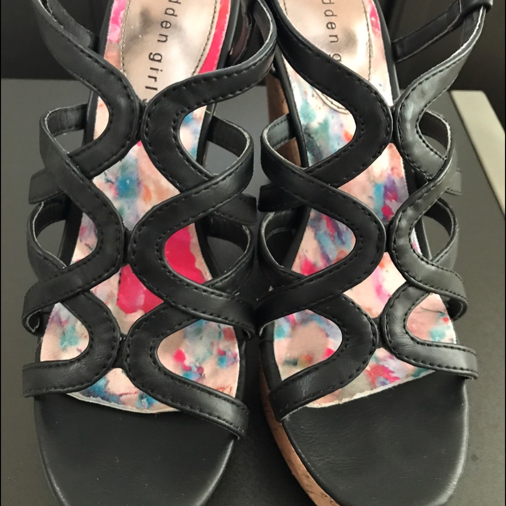 Madden girl wedges