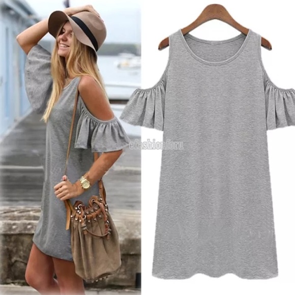 Dresses & Skirts - Beautiful gray cold shoulder dress