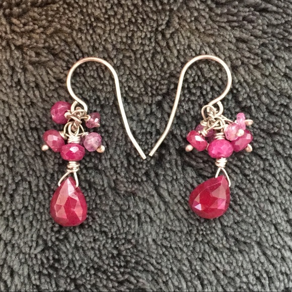 Beautiful Ruby dangle earrings - Picture 1 of 2