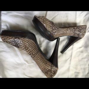 Calvin klein shoes sz 5.5