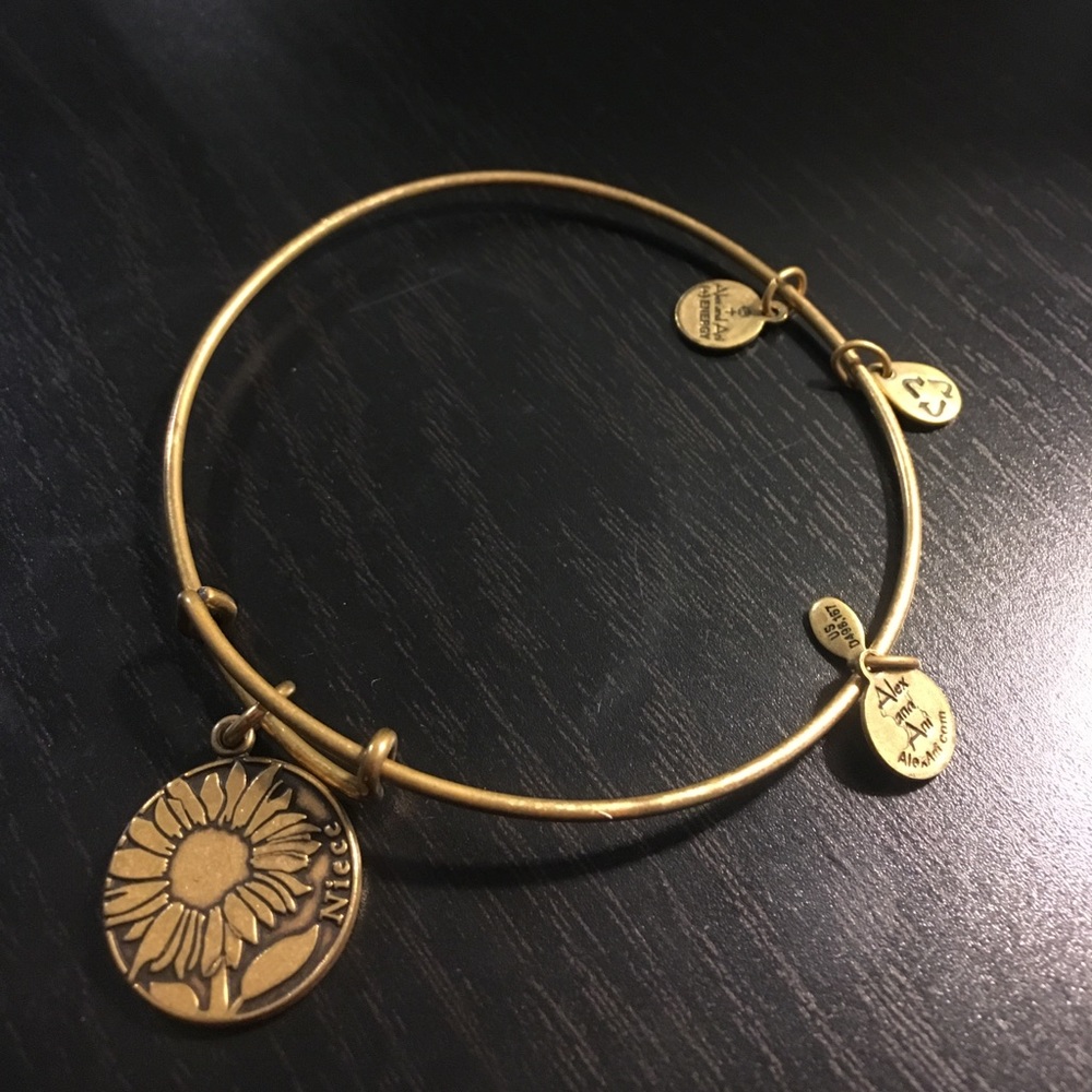Niece bracelet