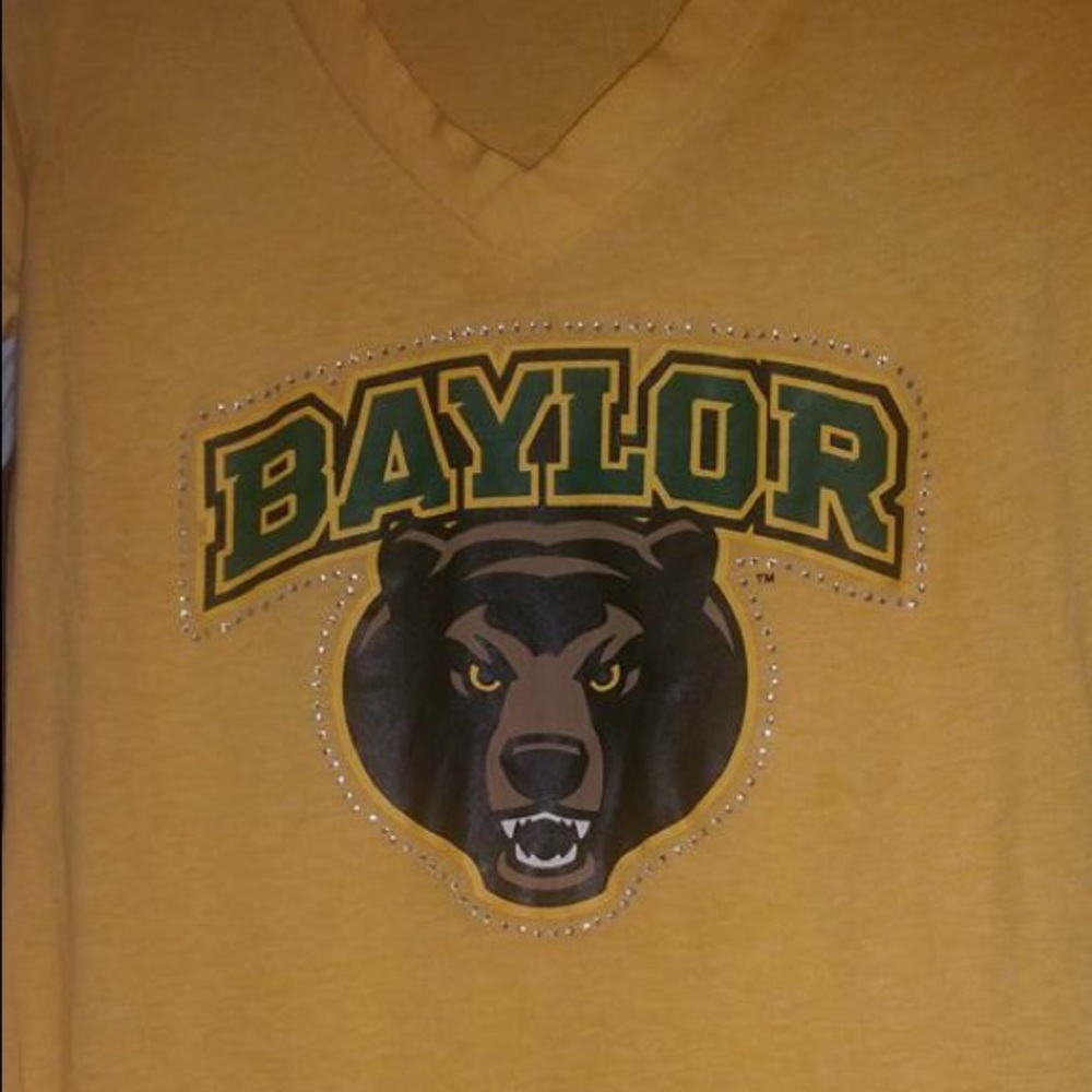 Baylor v neck