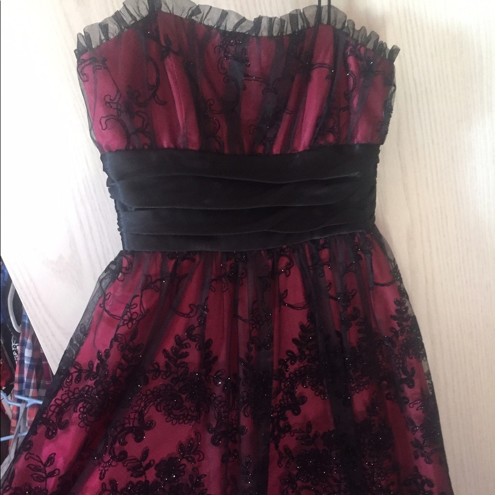 Blondie Nights dress - worn for only a few hours!!
