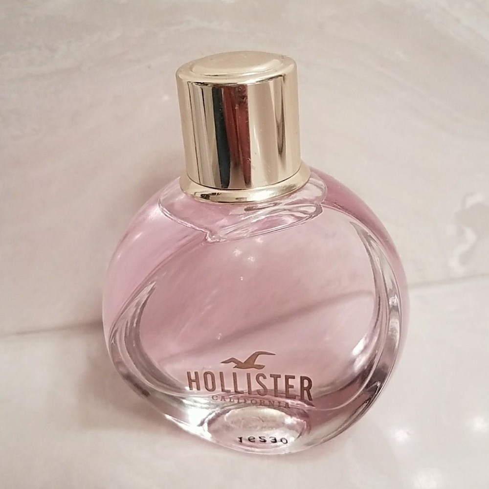 Hollister "Wave" Perfume