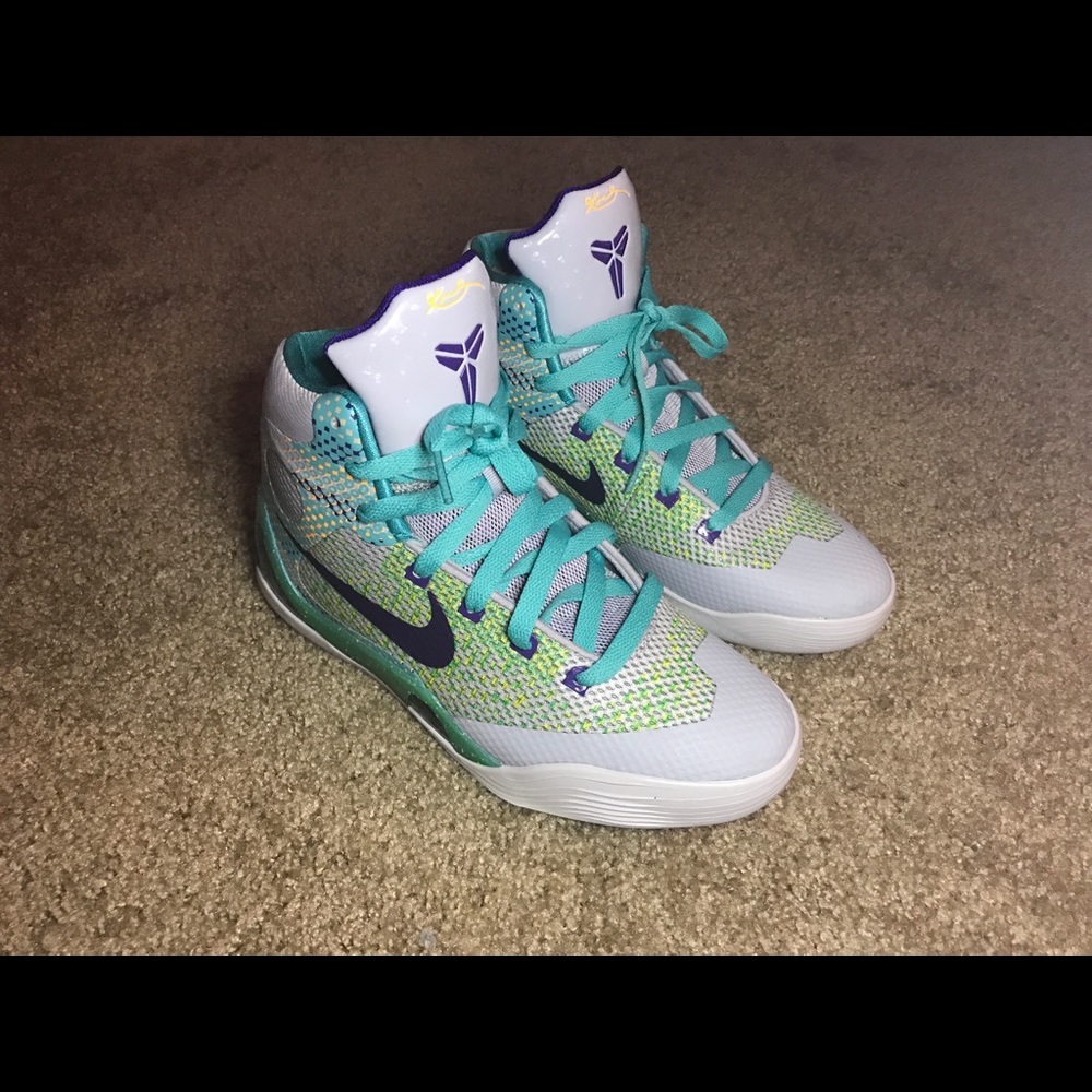 Kobe Basketball Shoes