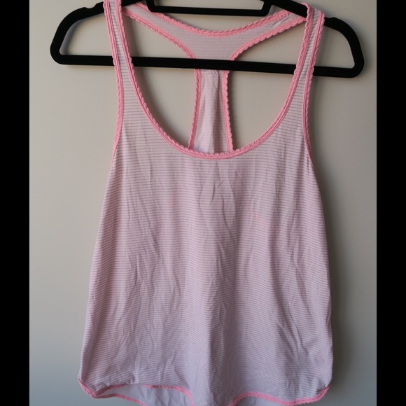 lululemon athletica Tops - Lululemon Racerback flowy pale pink sz 10 tank