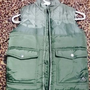 🆕🆕BOYS L.R.G. VEST ❄️☃️