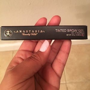 Brow gel