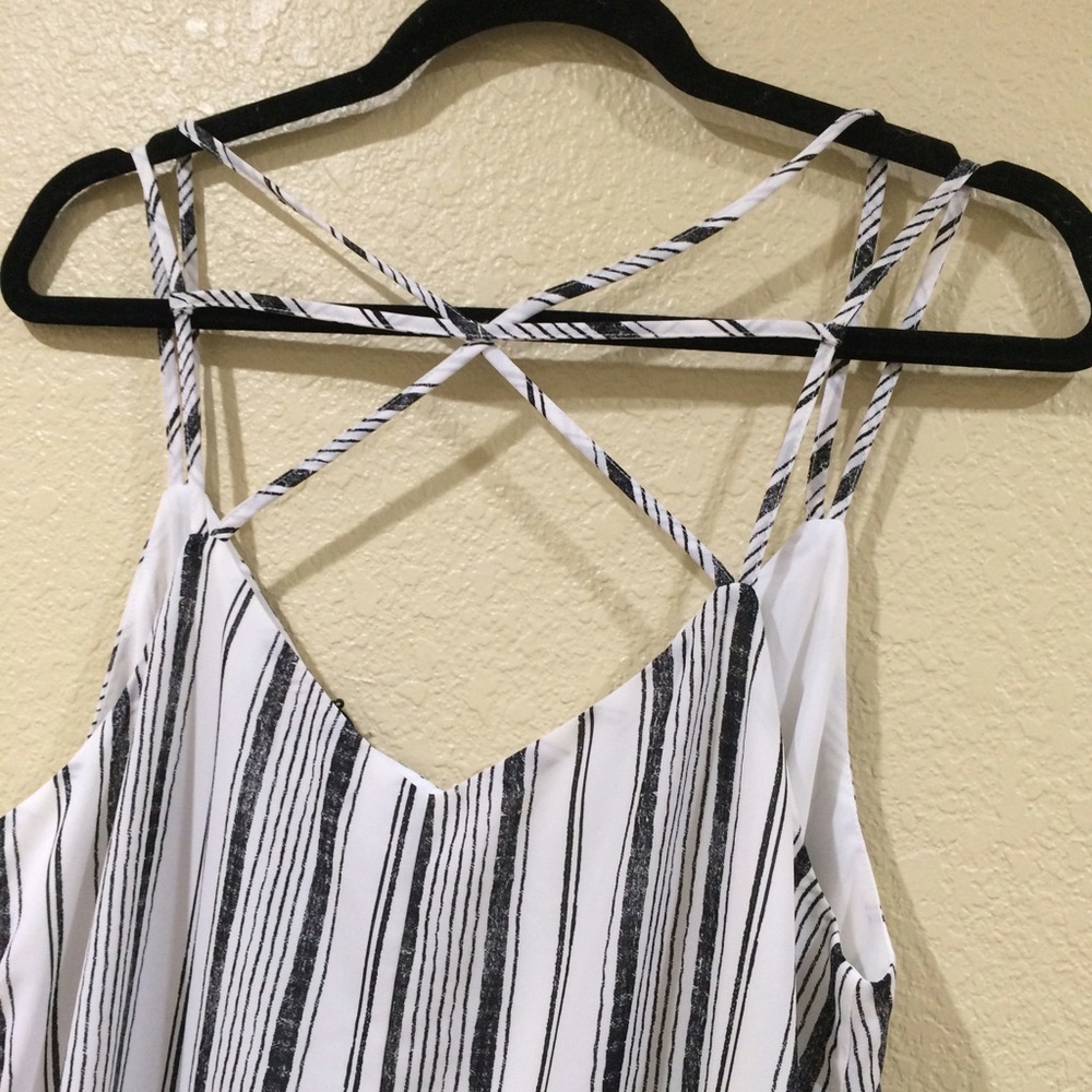 Cotton on v-neck strappy dress - Picture 3 of 3