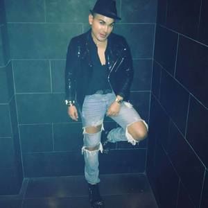 Meet your Posher, Alex