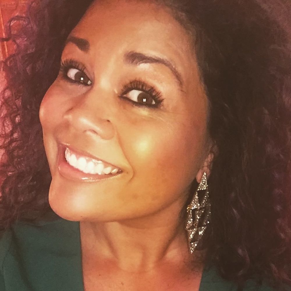 Meet your Posher, Helen