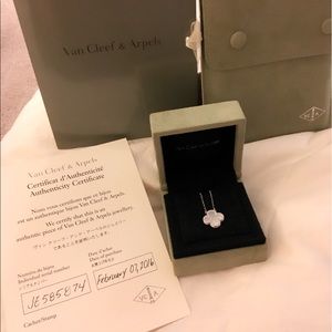 Van Cleef and Arpels Vintage Alhambra Necklace