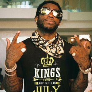 Meet your Posher, Mero