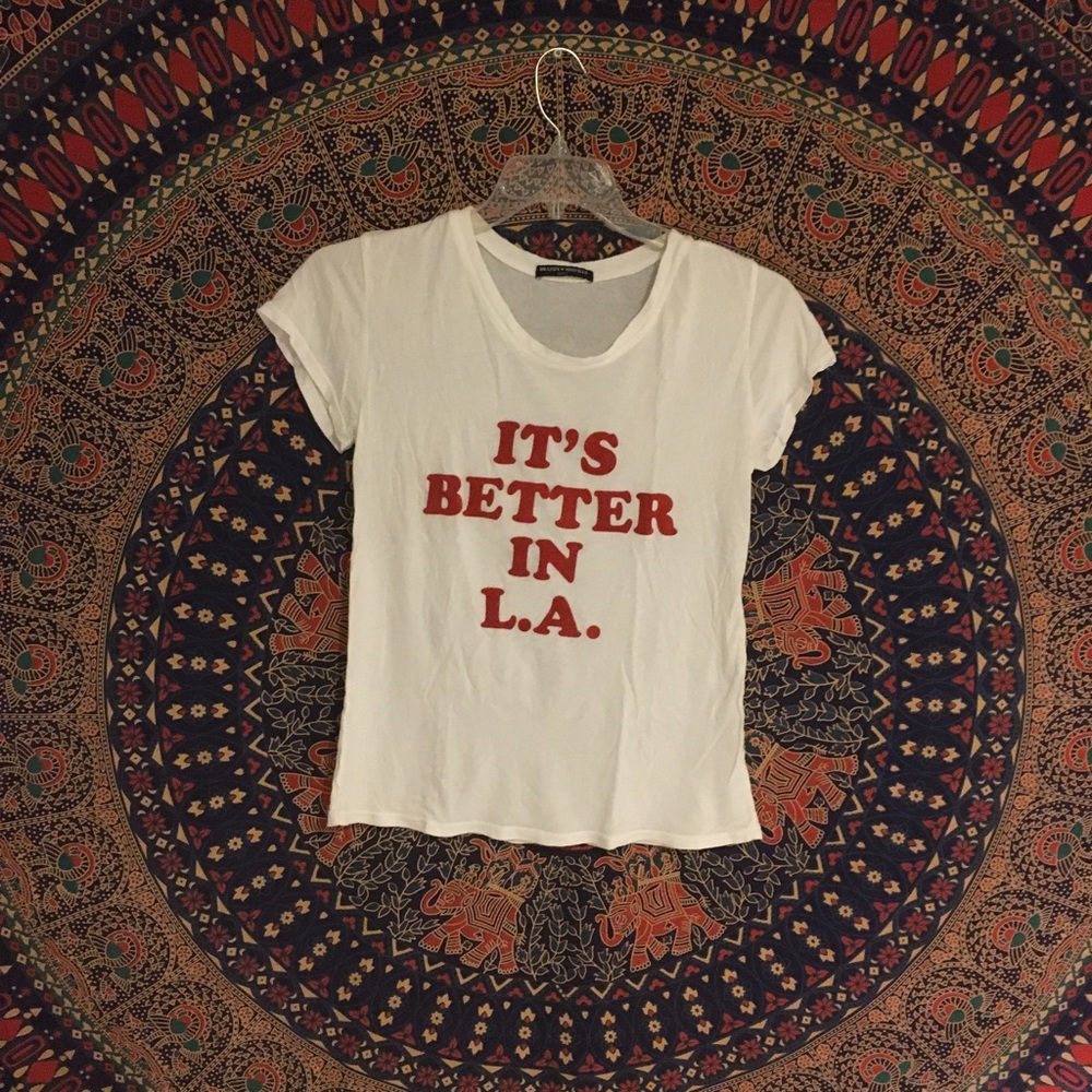 Brandy Melville t-shirt