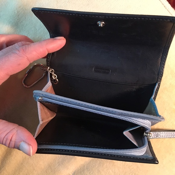 COACH light blue wallet - Picture 3 of 4