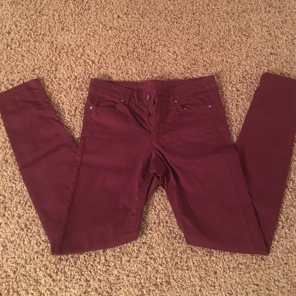 Maroon skinny jeans