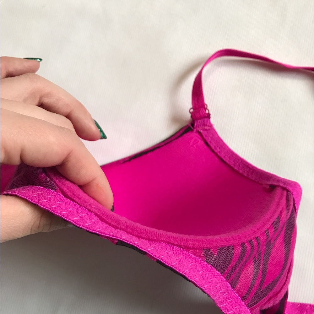 Really nice lightly padded bra - Picture 5 of 5