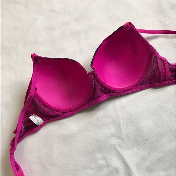 Really nice lightly padded bra - Picture 3 of 5