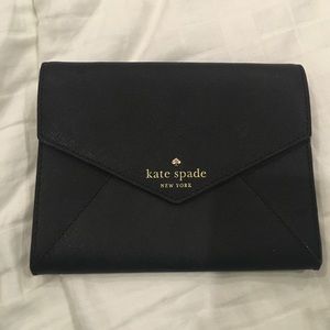Kate spade small clutch purse cedar street Monday