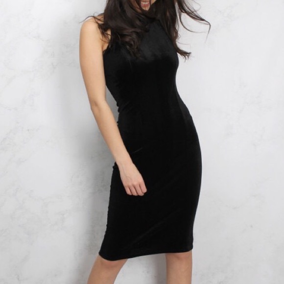 Black velvet high midi ,  high crew neck dress - Picture 5 of 5