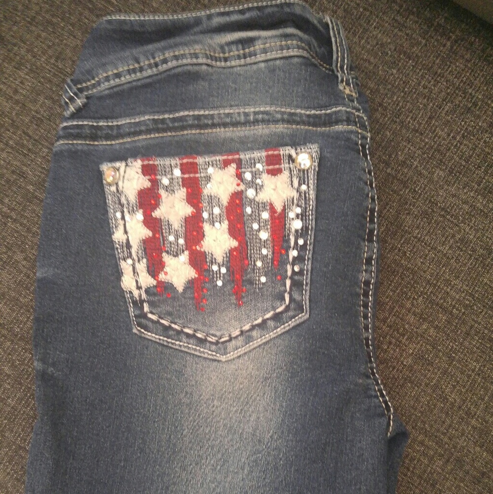 Blue jean capri womens.