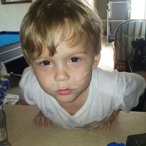 Meet your Posher, Vickie