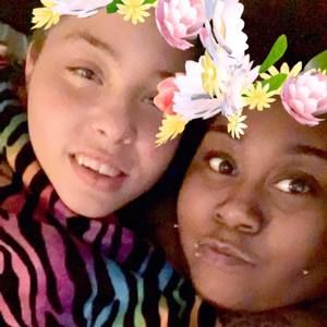 Meet your Posher, Whitney