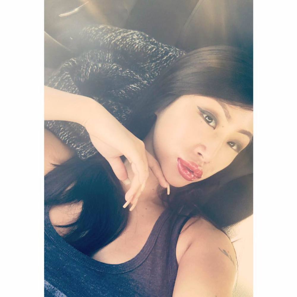 Meet your Posher, Connie