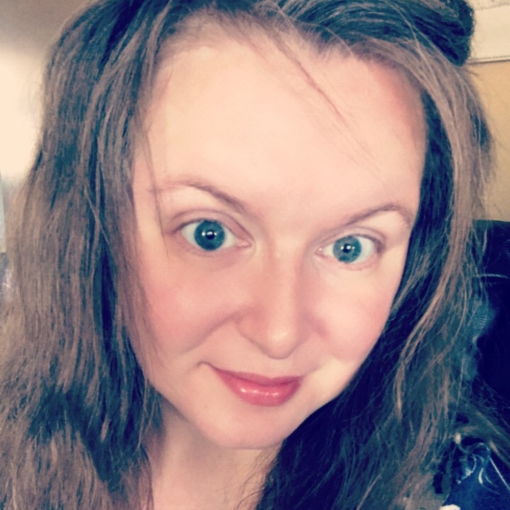 Meet your Posher, Julie