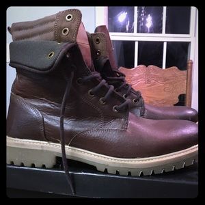 Size 9.5 Franco Fortini Boots
