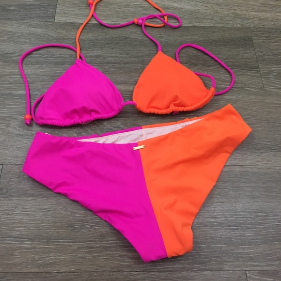 New Victoria's Secret M top/S bottom bikini - Picture 2 of 2