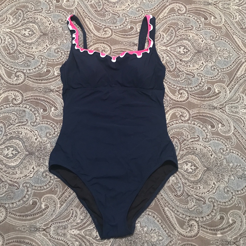 One piece tank style swimsuit size 8
