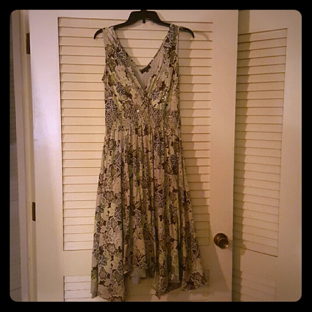 Floral Sleeveless Dress