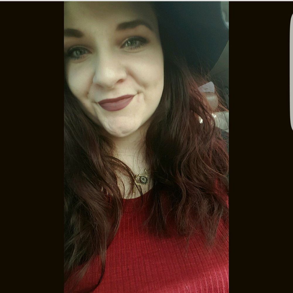 Meet your Posher, Alana