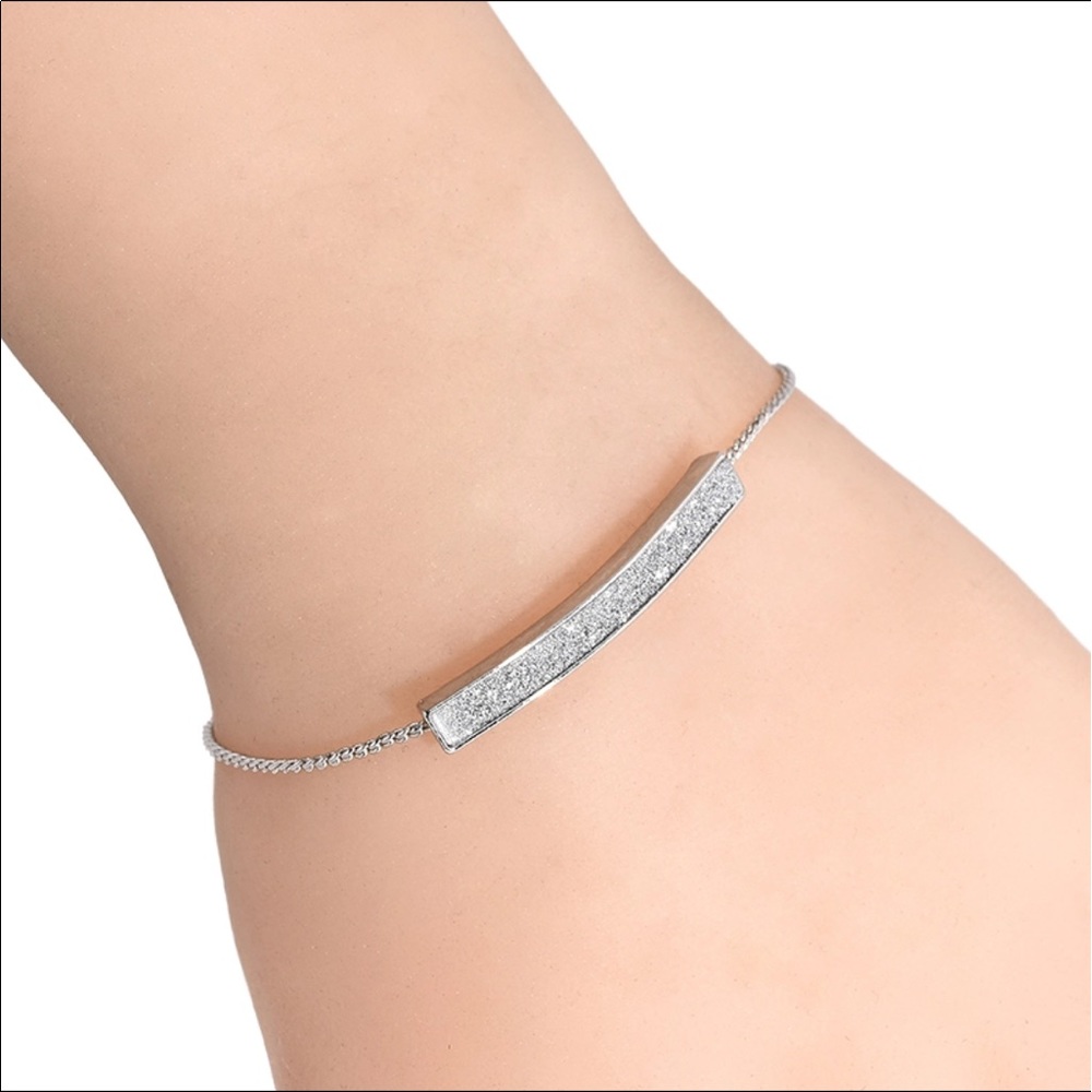 LAST ONE Silver Pull Tie Bracelet - Picture 4 of 4