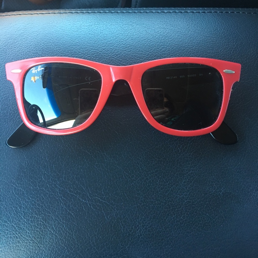 authentic read wayfarers by Ray-Ban gently used