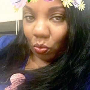 Meet your Posher, Joann